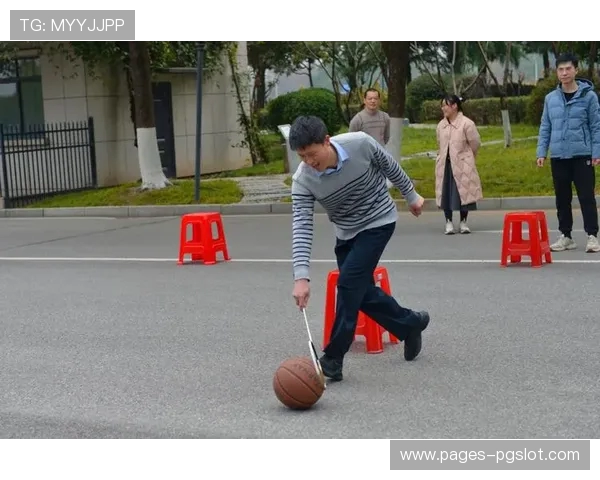 夹乒乓球接力游戏技巧与配乐搭配心得解析让活动更具趣味性